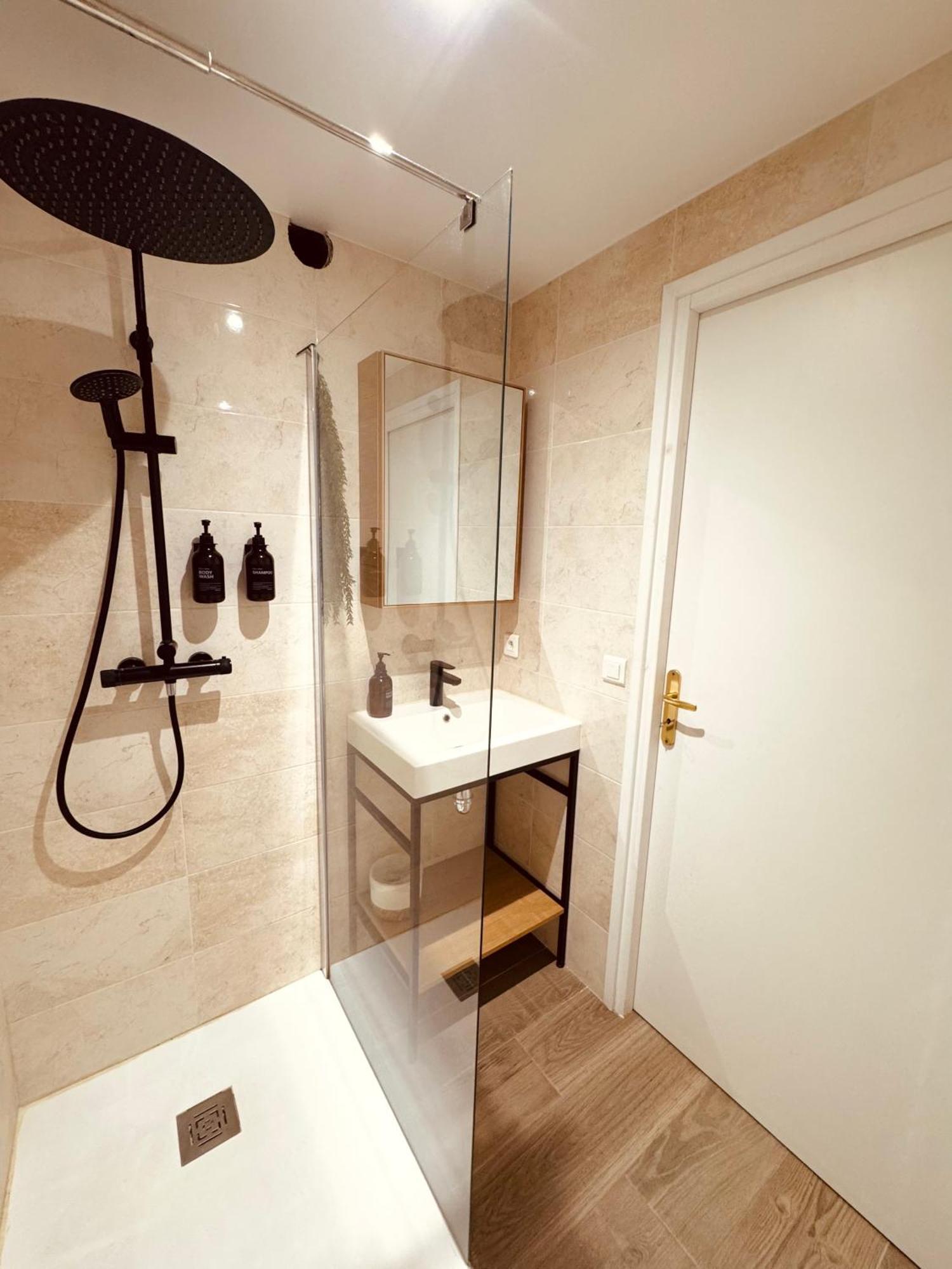 Claelle Appartment - 200M Beach Мандельє-ла-Напуль Екстер'єр фото